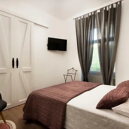 Apartment Altana With Free Parking