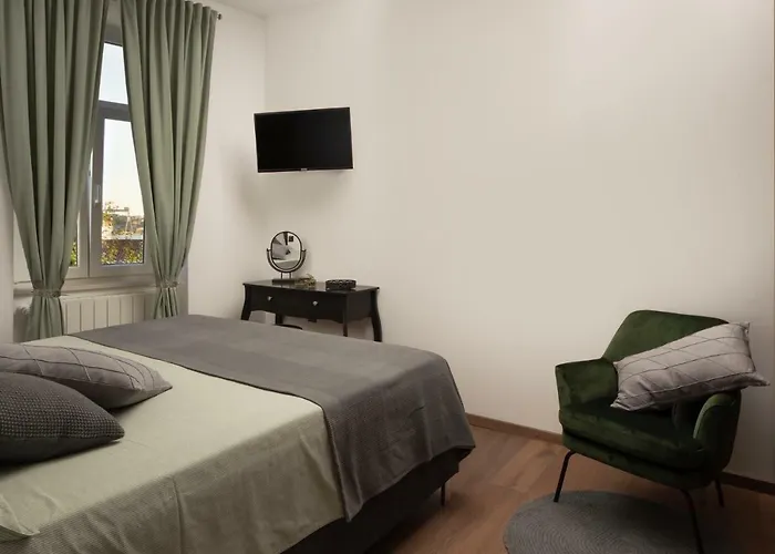 Altana With Free Parking * Pula